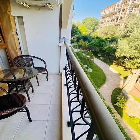 Bratanov Harmony Dream Island Солнечный берег