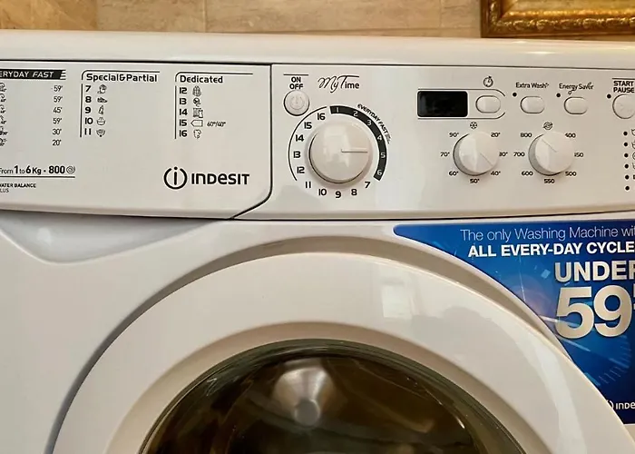 Bratanov Harmony Dream Island ساني بيتش