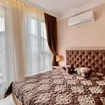 Bratanov Harmony Dream Island ساني بيتش